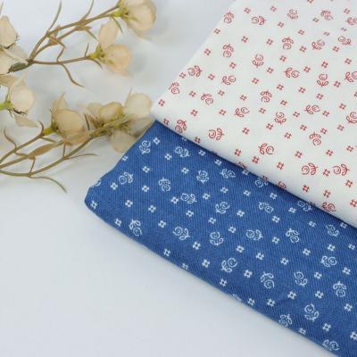 China Environmental blue and white floret cotton printed fabric for sale