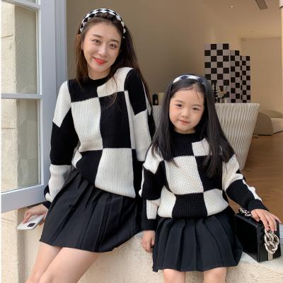 China Breathable Kids O-neck Sweaters 2021 Children Black And White Sweater for sale