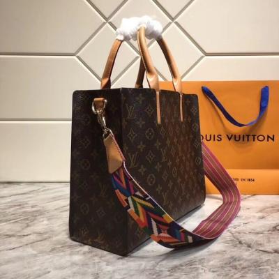 China LV handbag upgrade bottom thickness, leather handFavorite made of inner canvas is both practical and pleasing to the eye for sale