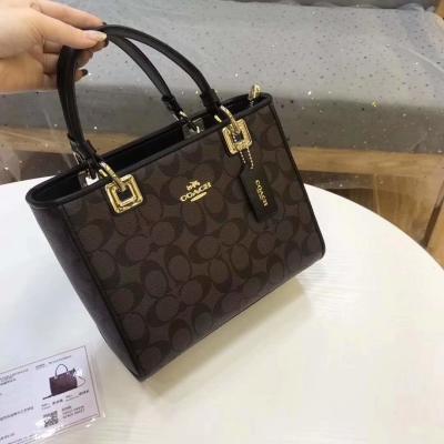 China 57568 High Precision Edition Model Show - style small square bag pvc sub - head layer cowhide square positive version for sale