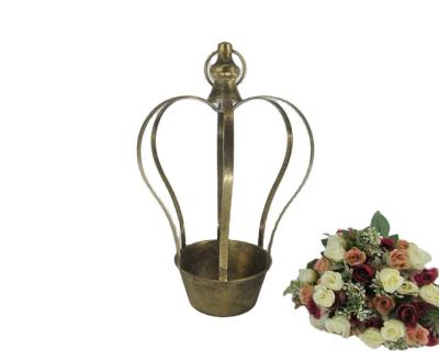 China Retro European Factory Wholesale Crown Candle Holder Metal for Home and Garden Decor for sale