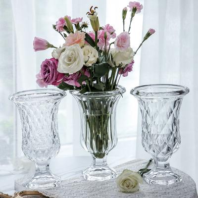 China Vintage Wholesale Customized Nordic European Light Luxury Crystal Glass Tall Vase Home Decoration Flower Vase Retro for sale