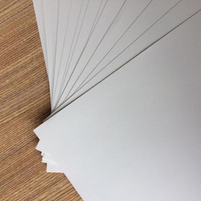 China 250-350gsm anticurl C2S/GC2/High Bulk Art Card for printing and packing for sale