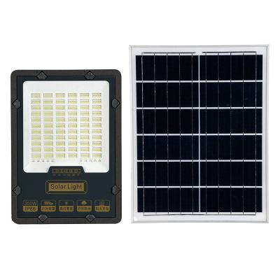 China Waterproof Solar Garden/Residential/Sports Stadium/Park Flood Light 30W High Brightness IP66 Solar High Quality Grade LED Flood Light For Garden Yard Stadium for sale