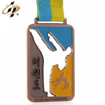 China Custom Europe metal bronze karate sports award zinc alloy medal with own design for sale