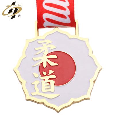 China Europe Shuanghua factory own custom design metal judo sport medals with lanyard for sale