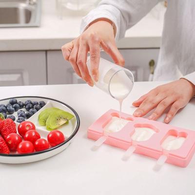 China Viable Hot Sale Silicone Ice Cream Mold Tools Cartoon Ice Cube Pop Ball Maker Tray With Lid Silicone Popsicle Ice Cream Mold For Kids for sale