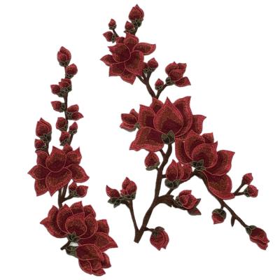 China Wine red 3d gold fabric handmade flower magnolia flower water soluble embroidery lace patch for sale