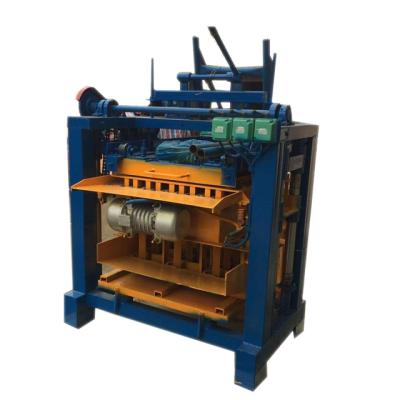 China Building Material Shops Hollow Block Making Machine QT4-40 for sale