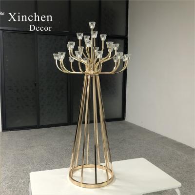 China Luxury XC-440 Gold Metal Luxury Frame with 25 Heads Crystal Candelabra for Wedding Centerpiece Decoration for sale