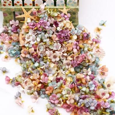 China Graduation Cap Decor Mini Daisy Flowers Fashionable Silk Rose Flower Heads for Wedding Party Home Decoration for sale