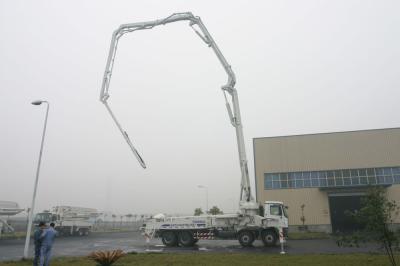 China 47m Stahl-ISUZU 8x4 LKW brachte Betonpumpe-LKW mit Boom-System HZZ5381THB an zu verkaufen