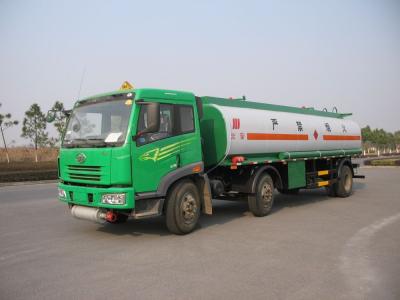 China Kohlenstoffstahl-Öl-Tankwagen 6x2, Öl-Transport-LKWs 22000L FAW zu verkaufen