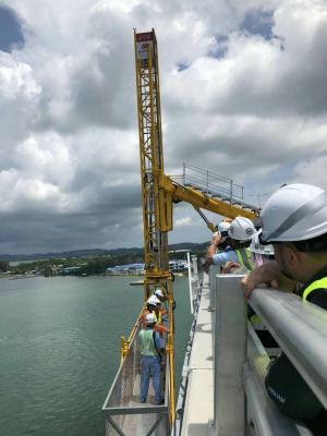 China Caminhão de pouco peso bom Perfermance CCC do Snooper da ponte da cor amarela durável passado à venda