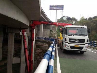 Cina tipo camion del secchio di 18m di ispezione del ponte sotto l'attrezzatura di Access del ponte in vendita