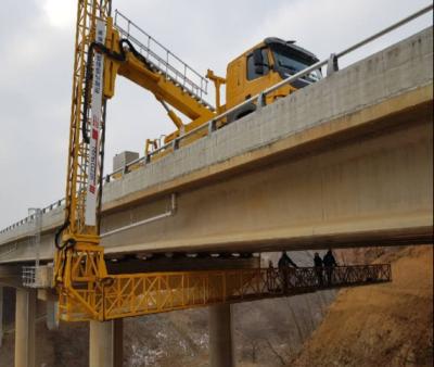 Cina euro III/IV 22M del veicolo di ispezione del ponte 8x4 con il braccio ed i telai di FAW in vendita