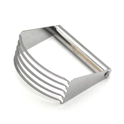 China Sustainable Professional Manual Stainless Steel Pastry Mixer / Cake Cutter Cheese Slicer Pizza Cutter for sale