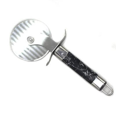 China Viable Kitchen Instruments Tools Pizza Wheel Cutter Stainless Steel Pizza Slicer Server Pizza Slicer for sale