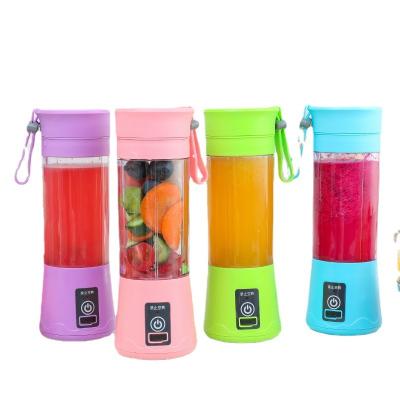 China Portable Usb Mini Travel Electric High Speed ​​Easy Handling Rechargeable Blender for sale