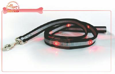 China Flashing Lights And Reflective Strip Led Pet Leash With Eyelet 2.0cm Width for sale