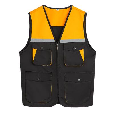 China Anti-wrinkle Safety Workwear Vest With Mesh Pocket Men Work Uniform Vests for sale