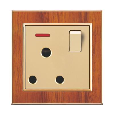 China UK Standard Design Wood Color 15A Bangladesh Classic Square Socket For Home for sale