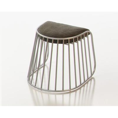 China Steel Brides Veil Low Stool Wire Steel Frame Stool for sale