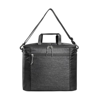 China Large 25L insulated cool bag with handles and carrying strap for men and women for sale