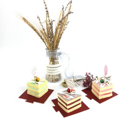 China Economic Useful Square Hot Selling Disposable Red Cake Board Cake Tools for sale