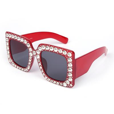 China Sunglasses Women Rhinestone Decorated Top Quality Custom Big Frame Sunglasses Plastic Shades for sale