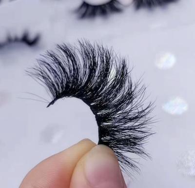 China 1 lasheswholesale seller private label 3d 25mm long natural fluffy faux mink eyelashes faux mink eyelashes wholesale for sale