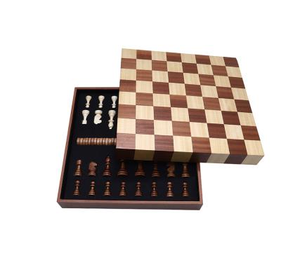 China Eco-friendly Custom Deluxe Chess Sets Pakistan Chess Games Funny Chess Set For Entertainment for sale