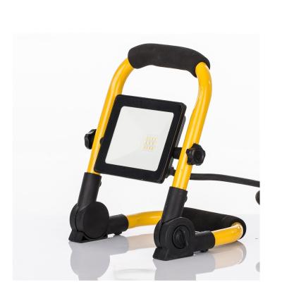 China Wholesale 10w Outdoor And Indoor Lighting Portable Foldable Battery Powered Led Work Light Flood Light for sale