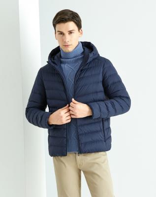 China New Design Breathable Top Quality Mens Puffy Duck Feather Down Jackets for sale