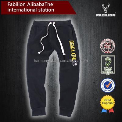 China Anti-pilling men pants with embroidered patch stocklot garment shopper for running lot clothing for sale