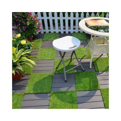 China Indoor And Outdoor Artificial Turf Grass Balcony Garden Pet Carpet Lawn With Drainage Holes for sale