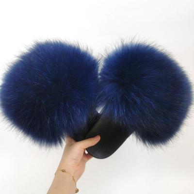 China Fashion Trend Women Sexy Fur Slippers Fox Raccoon Fluffy Fur Slides Designer Cheap Sandals And Hairy Slippers For Ladies for sale