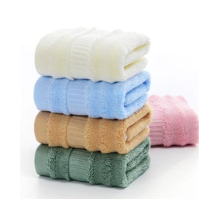 China Wave Factory Wholesale Hypoallergenic Bamboo Fiber Towel Small Square Towel Soft Hair Kids Skin-Friendly for sale