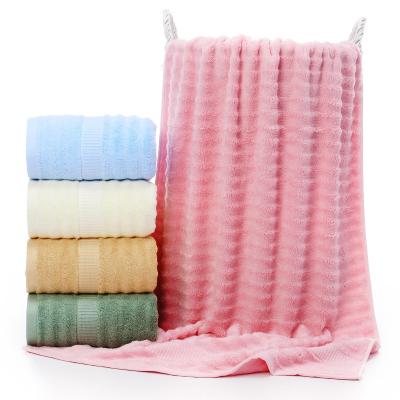 China Viable Wholesale Household Wave Pattern Bath Towel Soft Water-absorbent Bath Towel for sale