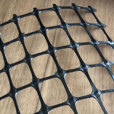 China Road Reinforcement Specialized Customized Uniaxial Plastic Soil Reinforcement Geogrid Roll for sale