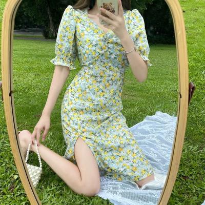 China 2022 Summer Clothing Women's Fashion Chiffon Causal Dress Anti-wrinkle Floral Summer Casual Beach Vacation Dress for sale