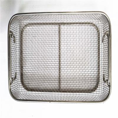 China Hotel Wire Mesh Fridge Shelf Metal Filter Basket for sale