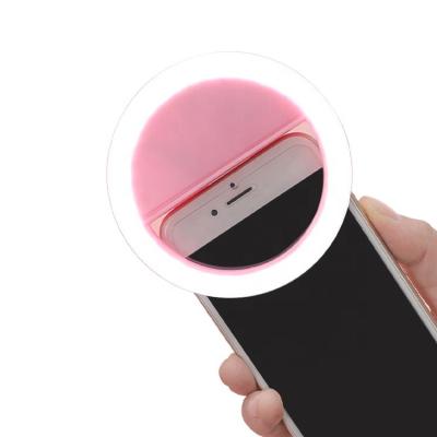 China Free Sample Portable Invisible Amazing Effect Beauty Flash Led Selfie Ring Light 5600K Battery Operated Clip On For Smartphone 86*27mm for sale