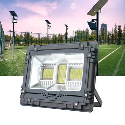 China Lamp Luminous Flux lm 300-800 Solar Charging Floodlight for Warehouse and Stadium for sale