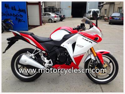 China Arrasto branco vermelho Água-De refrigeração corridas de automóveis de Honda CBR 250 que compete motocicletas com curso 4 à venda