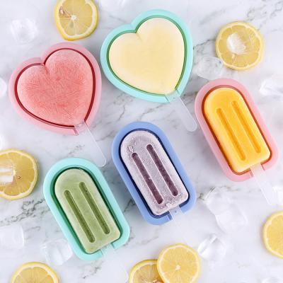 China DIY Silicone Love Ice Popsicle Mold Family Viable Creative Three-piece Ice Cube Cover for sale