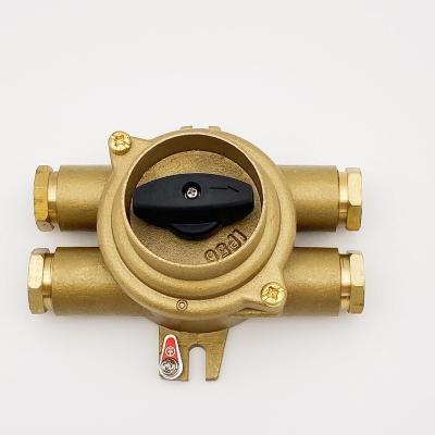 China Marine Hardware Fittings Waterproof IP56 Marine Brass Switch 1133/2D HH402-3 for sale