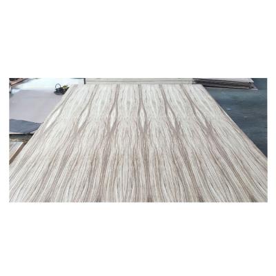 China 4mm Thickness Indoor Waterproof Teak Veneer Faced Plywood For Wardrobe Panel for sale