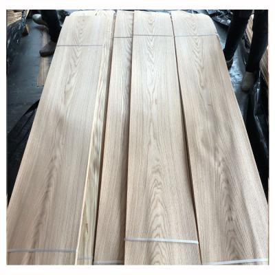 China Modern SLICE VENEER Interior Decorative Hardware Natural Silver Oak Veneer for sale