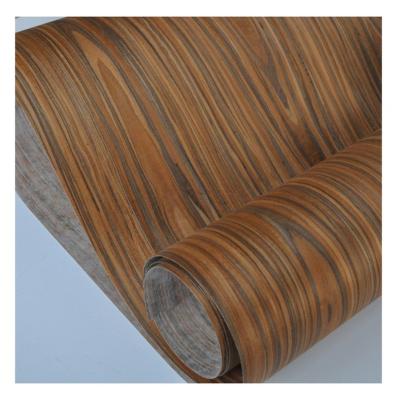 China Contemporary MDF Faced Rosewood SLICED MACHINED VENEER FSC Different Color Dye Material E1 Glue à venda